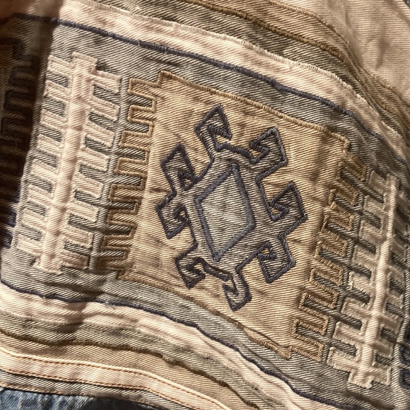 Medium jean blazer. Muskoka Lakes brand. - Picture 3 of 5